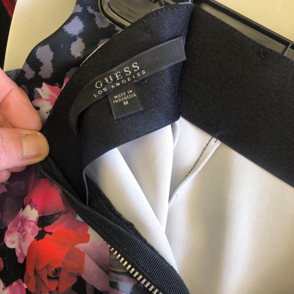 GUESS LOS ANGELES FLORAL PRINT-KNEE LENGH HIGH WAIST SKIRT - Picture 5 of 7
